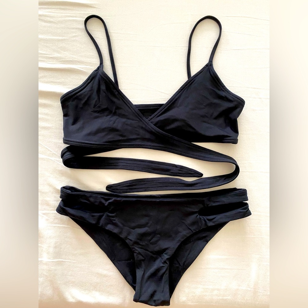 SOLID & STRIPED Black Bikini Swimwear Set